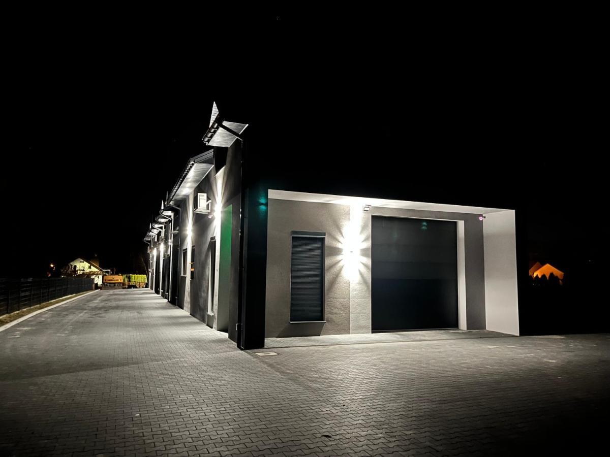 M&M Apartamenty Jasionka Exterior photo